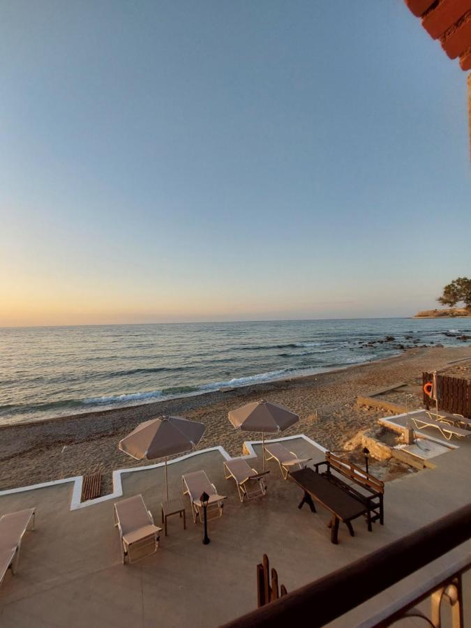 Volakas Beachfront Suites Rethimnon Buitenkant foto